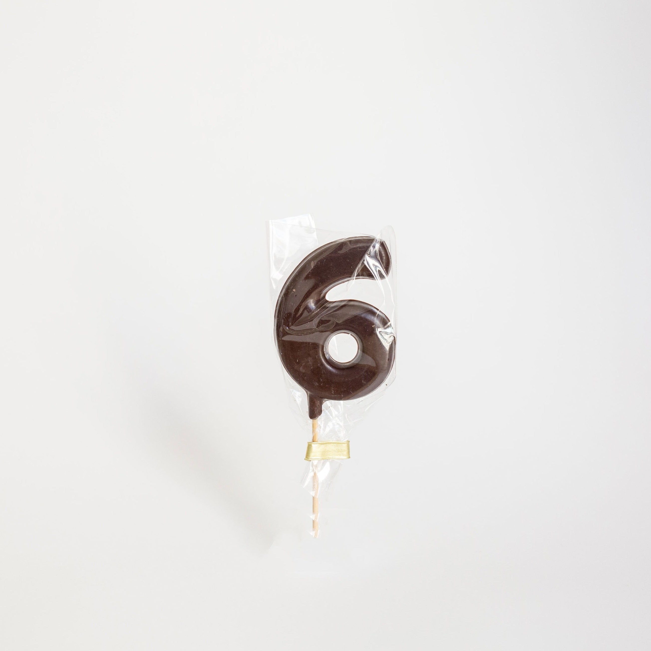 numero-seis-chocolate-negro-envoltorio
